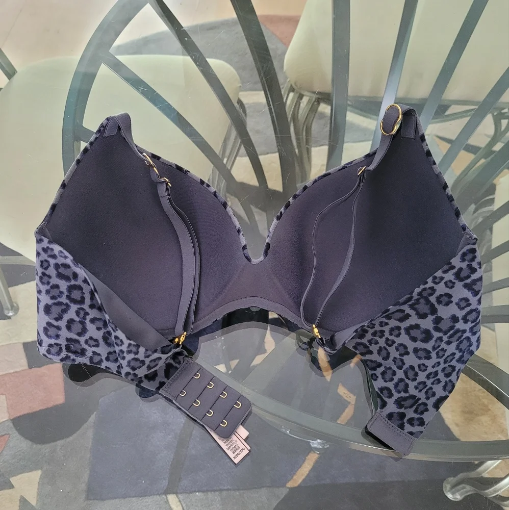 Victoria's Secret Bra ❤ - Picture 4 of 6